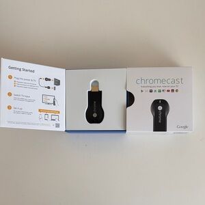 Google Chromecast in Black